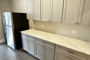 1284 Commonwealth Ave, Boston, MA 02134 - Photo 9