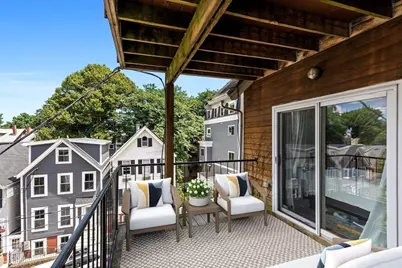 11 Thomas Park #5, Boston, MA 02127 - Photo 11