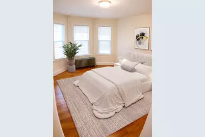 7 Oakview Terrace #3, Boston, MA 02130 - Photo 3