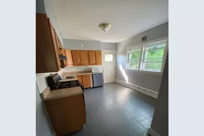 17 Harding Ave #2, Waltham, MA 02453 - Photo 3