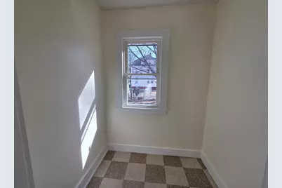 115-117 Northampton Ave, Springfield, MA 01109 - Photo 17