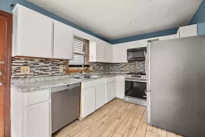 39 Blendall St. #Room 1, Brockton, MA 02302 - Photo 3