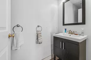 269 Washington St, Pembroke, MA 02359 - Photo 17