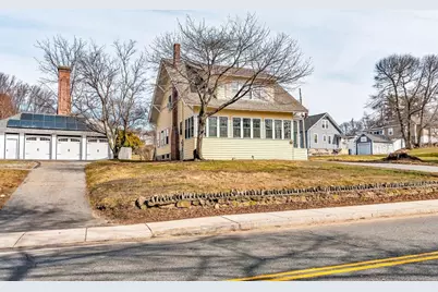 219 Pelham Street, Methuen, MA 01844 - Photo 5