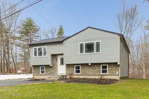 7 Trues Pkwy, Sandown, NH 03873 - Photo 1