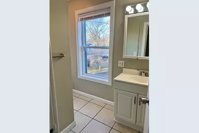 40 Hurd #2, Melrose, MA 02176 - Photo 9