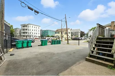 121 N Common, Lynn, MA 01902 - Photo 11