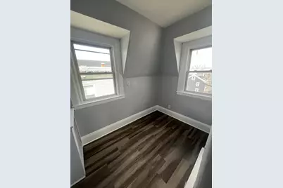 121 N Common, Lynn, MA 01902 - Photo 11