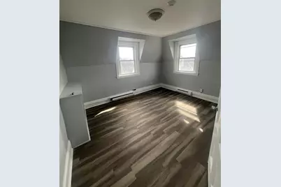121 N Common, Lynn, MA 01902 - Photo 7
