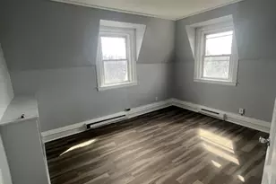 121 N Common, Lynn, MA 01902 - Photo 7