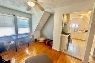 70 Roseland, Somerville, MA 02143 - Photo 3