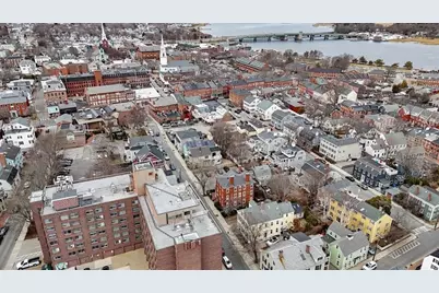 23 Charter #3, Newburyport, MA 01950 - Photo 5