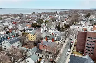 23 Charter St, Newburyport, MA 01950 - Photo 7