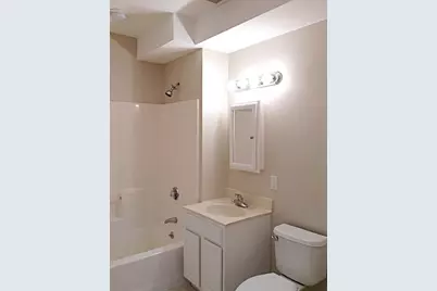 1522 Vfw Parkway #504, Boston, MA 02132 - Photo 13