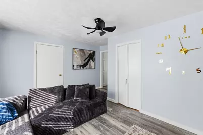 654 Third, Fall River, MA 02721 - Photo 9