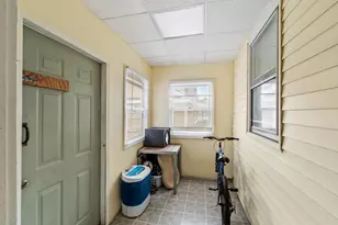 23 Burtt St, Lowell, MA 01851 - Photo 5