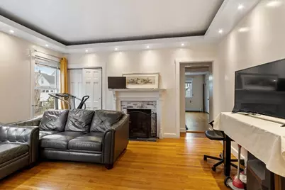 23 Burtt St, Lowell, MA 01851 - Photo 11