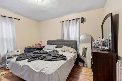 23 Burtt St, Lowell, MA 01851 - Photo 31