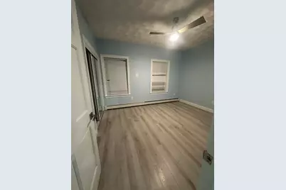 194 Mount Vernon St #1, Malden, MA 02148 - Photo 1