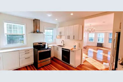 186 Independence Ave #1, Quincy, MA 02169 - Photo 1