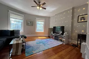 9 Willis St, Boston, MA 02125 - Photo 3