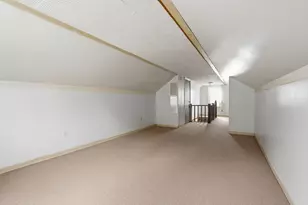 2115 Northampton St, Holyoke, MA 01040 - Photo 23