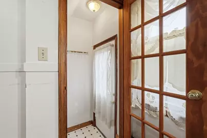 2115 Northampton St, Holyoke, MA 01040 - Photo 13