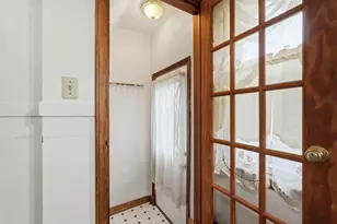 2115 Northampton St, Holyoke, MA 01040 - Photo 13