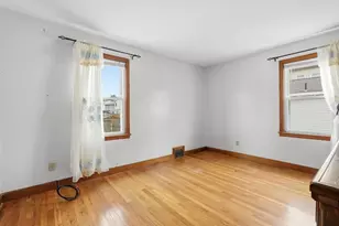 2115 Northampton St, Holyoke, MA 01040 - Photo 17