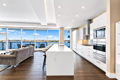50 Liberty Dr #10K, Boston, MA 02210 - Photo 3