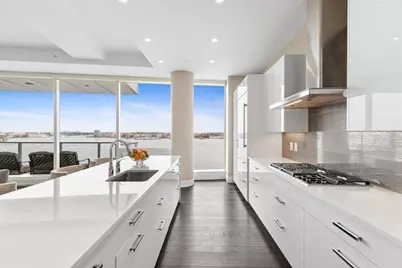 50 Liberty Dr #10K, Boston, MA 02210 - Photo 15