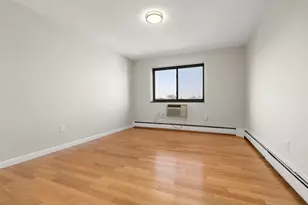 35 Glencoe St, Boston, MA 02134 - Photo 17