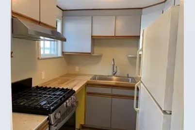 5 Eliot Rd, Needham, MA 02494 - Photo 3