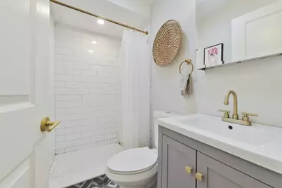 893 East 4th St #2, Boston, MA 02127 - Photo 17