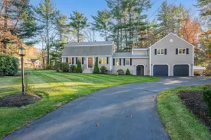 31 Hillcrest Dr, Pembroke, MA 02359 - Photo 3