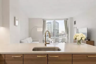 1 Franklin St #2014, Boston, MA 02110 - Photo 3