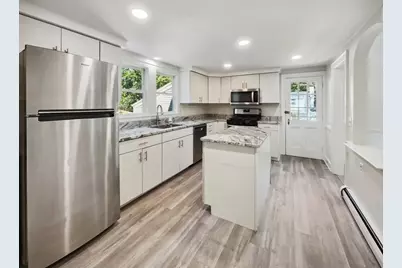 312 Linden St, Wellesley, MA 02481 - Photo 7