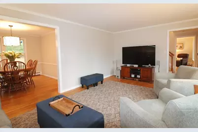 6 Alger, Foxboro, MA 02035 - Photo 5