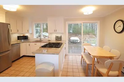 6 Alger, Foxboro, MA 02035 - Photo 9