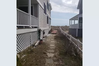 398 North End #B, Salisbury, MA 01952 - Photo 11