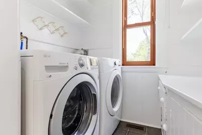 343 Pearl St #1, Cambridge, MA 02143 - Photo 21