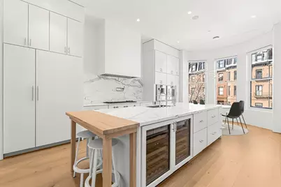 126 Marlborough Street, Boston, MA 02116 - Photo 15
