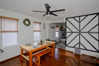 15 Florida St, Springfield, MA 01109 - Photo 17