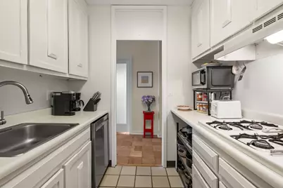 85 E India Row #36G, Boston, MA 02110 - Photo 17