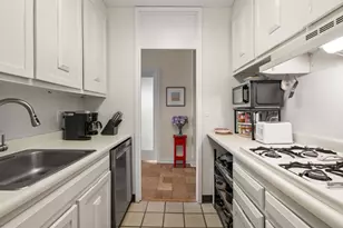 85 E India Row, Boston, MA 02110 - Photo 17