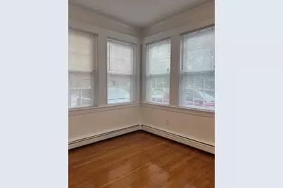 5 Chester St #1R, Cambridge, MA 02140 - Photo 5