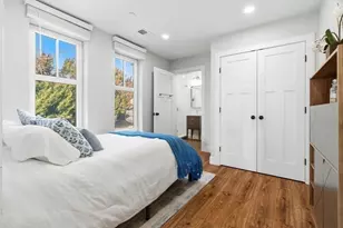 1721 Centre St, Boston, MA 02132 - Photo 23