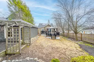 4 Wescott Rd, Stoneham, MA 02180 - Photo 37