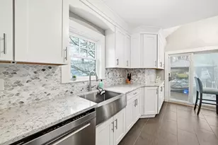 4 Wescott Rd, Stoneham, MA 02180 - Photo 3