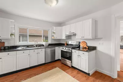 90 Harnden Ave #90, Watertown, MA 02472 - Photo 9